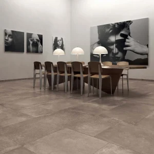 Carrelage effet pierre texturée gris clair – MagasinDeCarrelage – VAL D’OISE, FRANCE