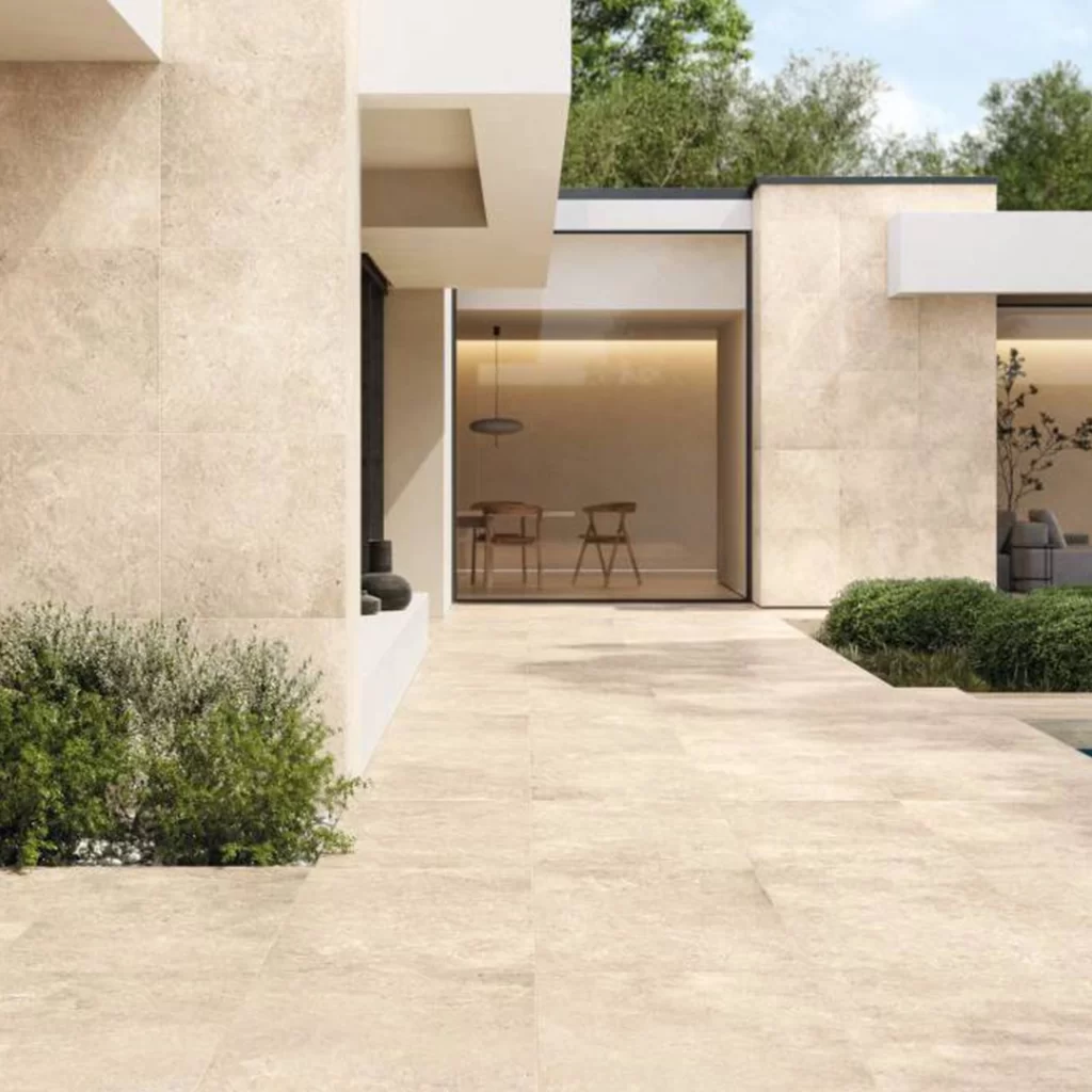 carrelage imitation pierre naturelle pour sol et mur - VAL D'OISE, FRANCE