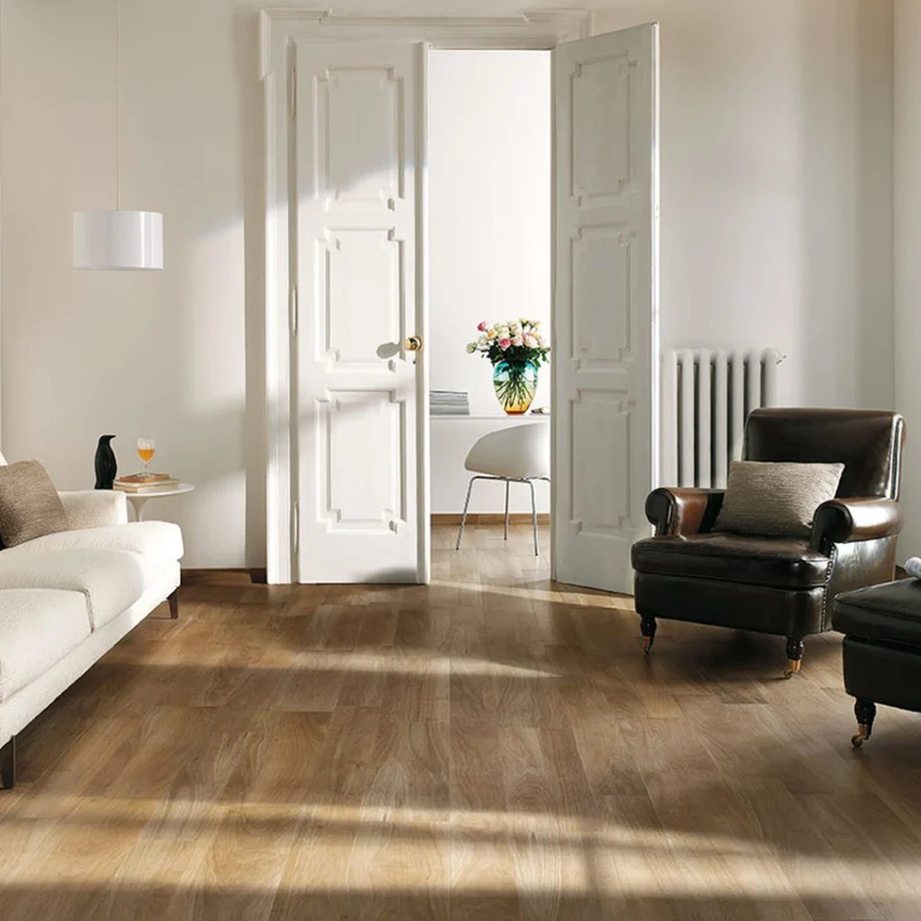 Parquet contrecollé chêne naturel – sol élégant et durable - VAL D'OISE, FRANCE